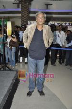 Sudhir Mishra promote Yeh Saali ZIndagi in Raghuleela Mall, Mumbai on 9th Jan 2011 (2).JPG